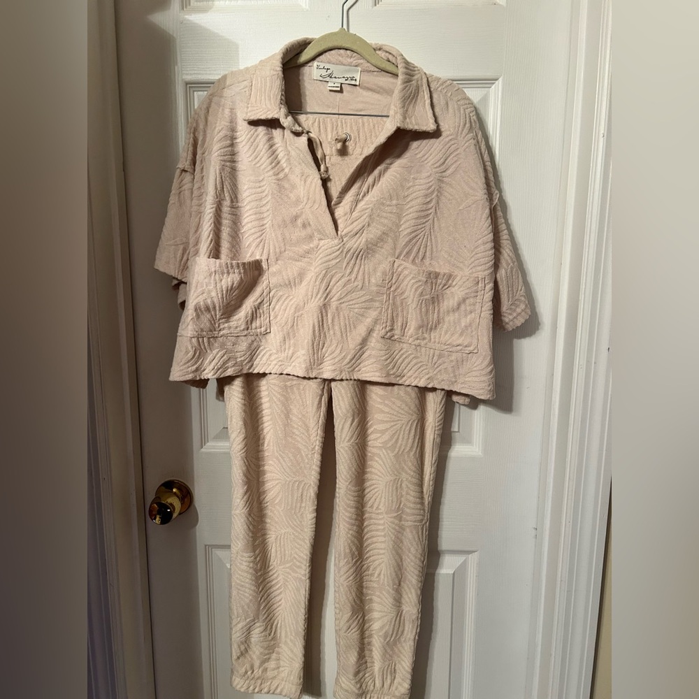 NWT Vintage Havana 2 piece set Creme Beige Textured Women's S/M Cruise Wear